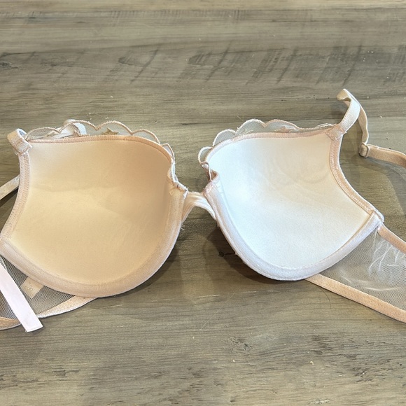 Victoria’s Secret Star Bra 34B - Picture 7 of 8